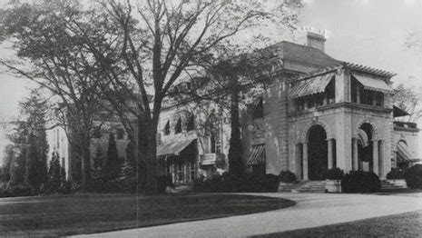 Sands Point Mansion: It’s Academic .